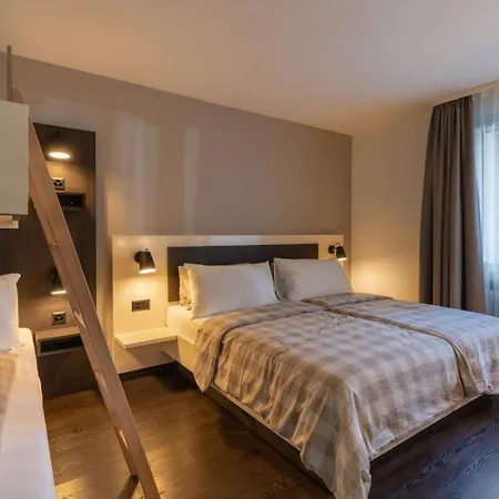 Derby - Action&relax Hub 3* Interlaken