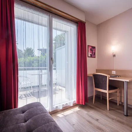 Derby - Action&relax Hub Hotel