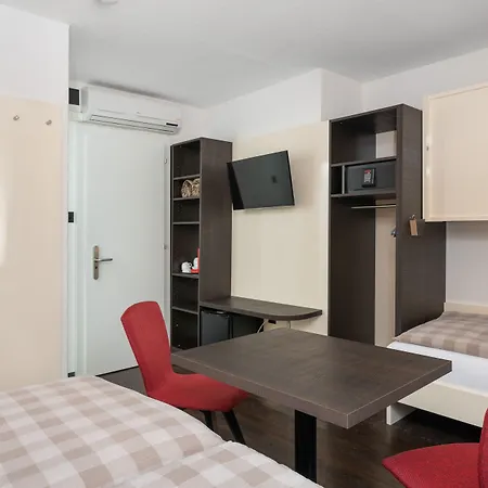 Derby - Action&relax Hub 3*