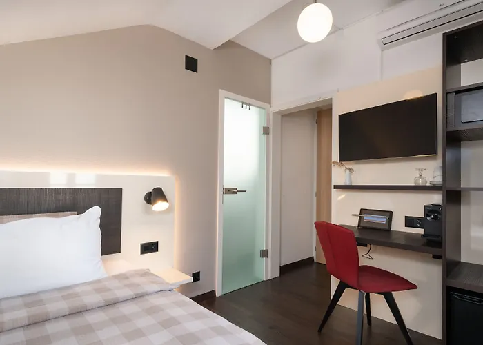 Szálloda Derby - Self Check-in