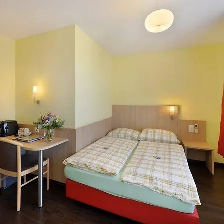 Derby - Action & Relax Hub Interlaken