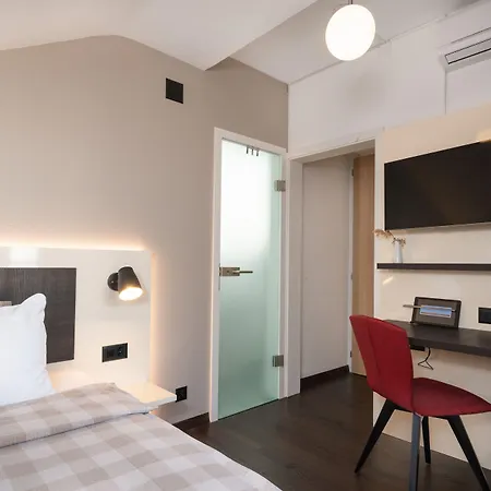 ホテル Derby - Self Check-in