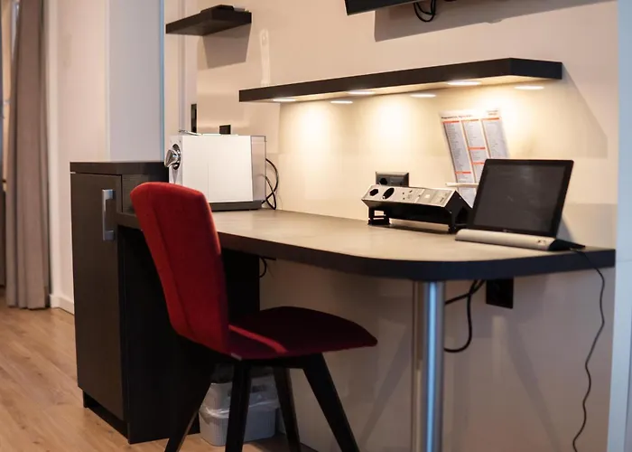 Derby - Self Check-in 3* Интерлакен