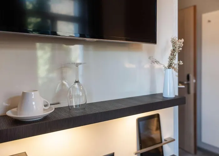 Derby - Self Check-in Отель