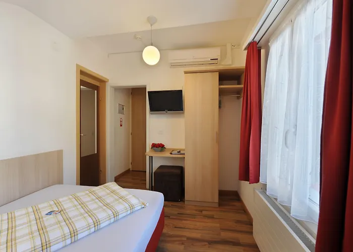 Derby - Self Check-in