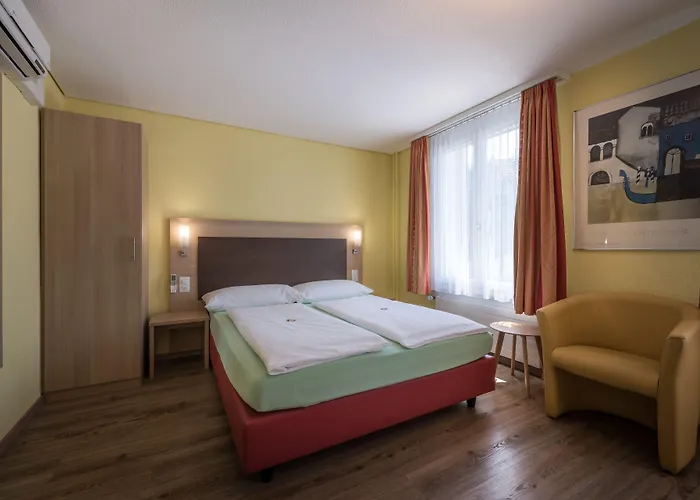 Derby - Self Check-in 3* Интерлакен