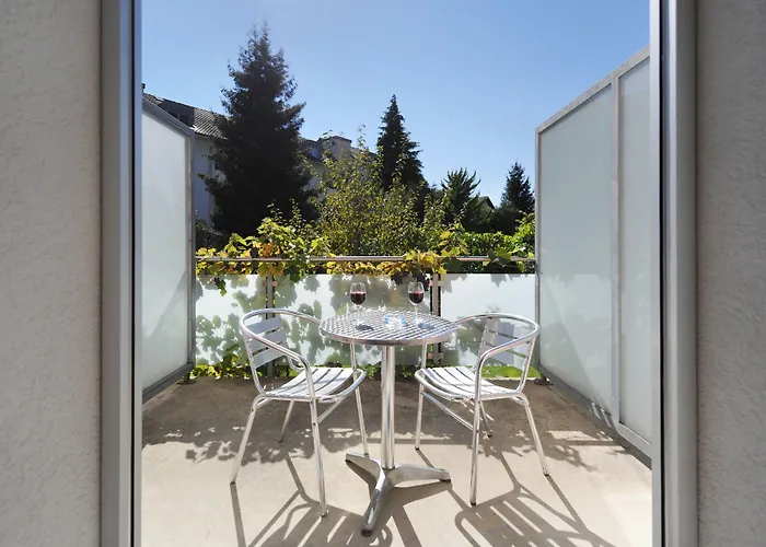 Derby - Self Check-in 3* Интерлакен