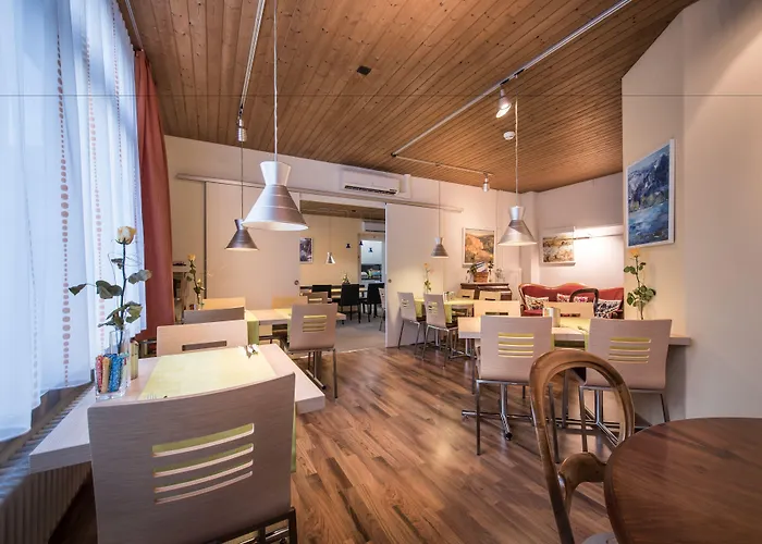 Derby - Self Check-in 3* Интерлакен